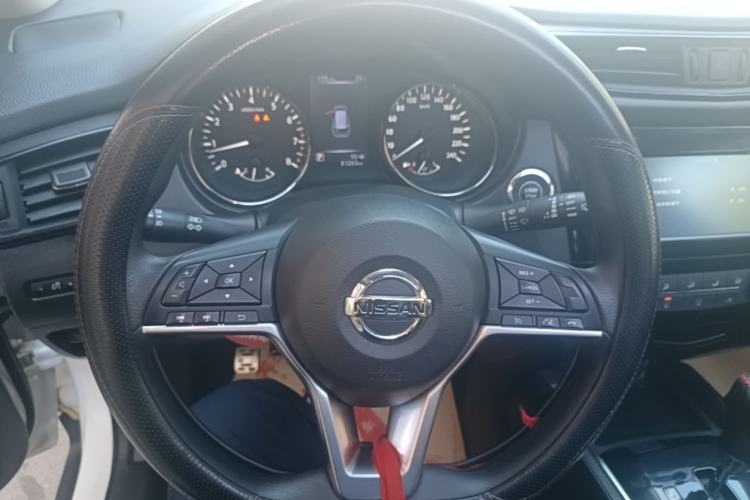 Used Nissan X-Trail 2017 2.0L CVT Comfort Edition 2WD Steering Wheel