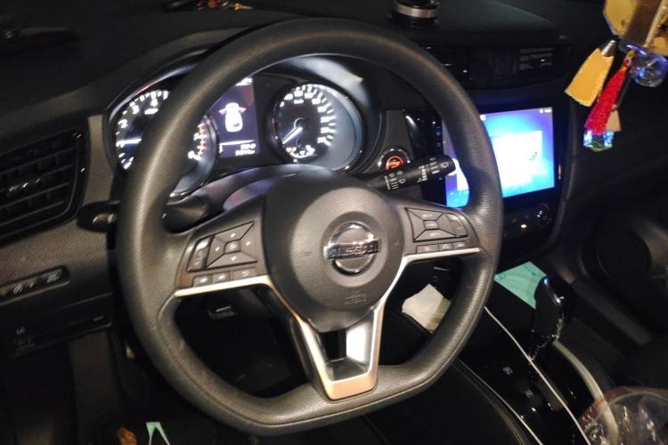Used Nissan X-Trail 2017 2.0L CVT Comfort Edition 2WD Steering Wheel