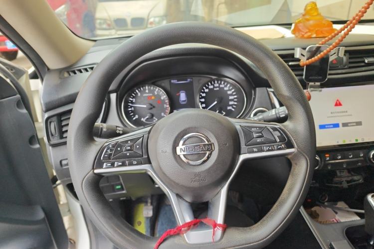 Used Nissan X-Trail 2017 2.0L CVT Comfort Edition 2WD Steering Wheel