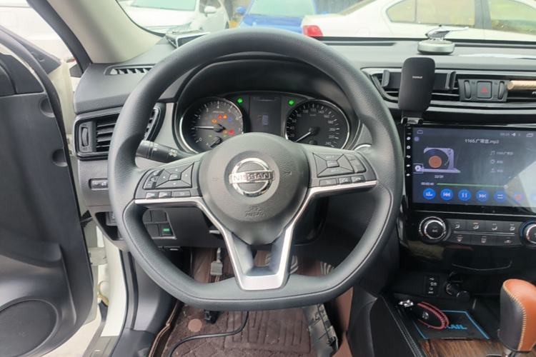 Used Nissan X-Trail 2017 2.0L CVT Comfort Edition 2WD Steering Wheel