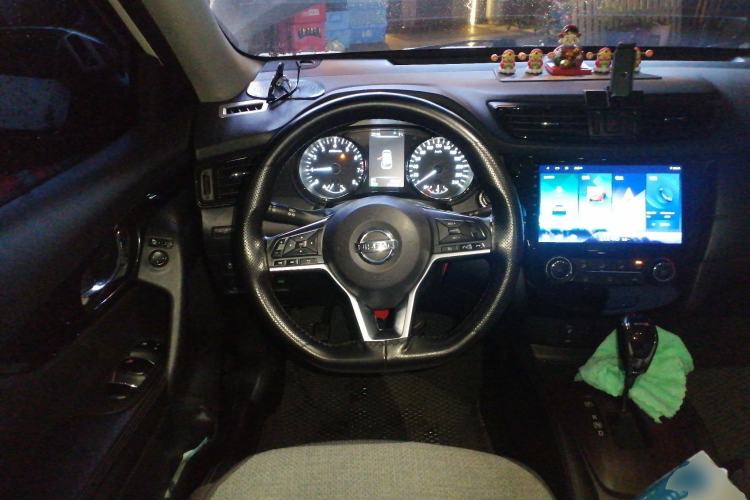 Used Nissan X-Trail 2017 2.0L CVT Comfort Edition 2WD Steering Wheel