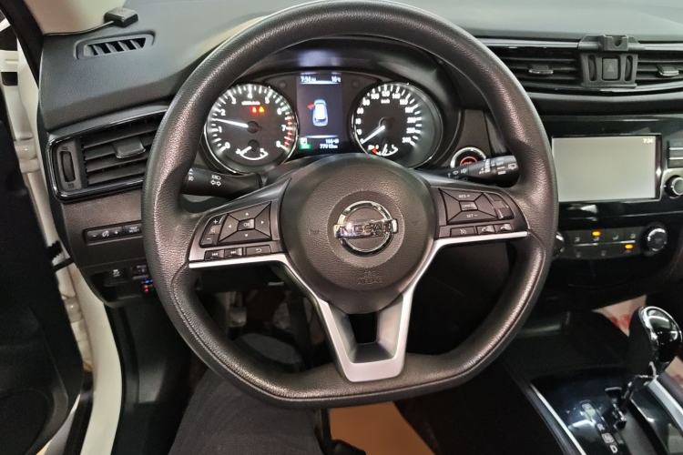 Used Nissan X-Trail 2017 2.0L CVT Comfort Edition 2WD Steering Wheel