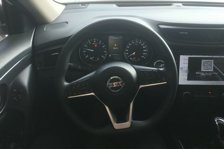 Used Nissan X-Trail 2017 2.0L CVT Comfort Edition 2WD Steering Wheel