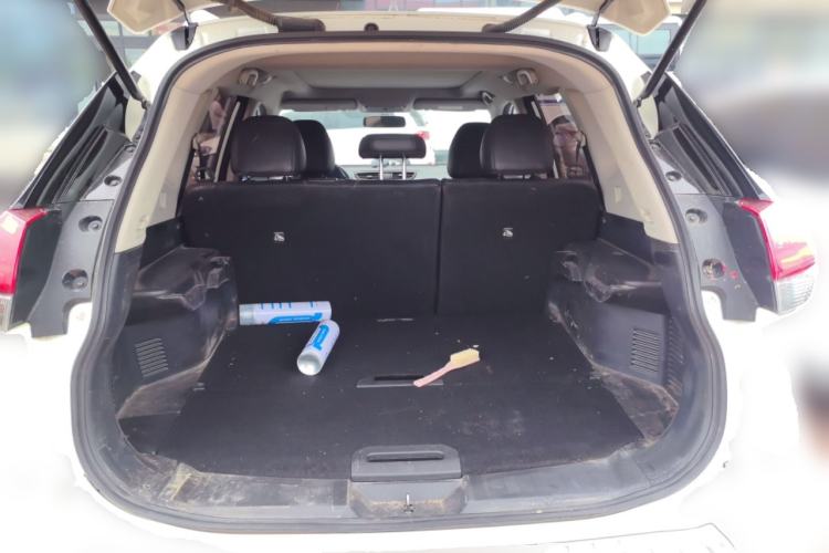 Used Nissan X-Trail 2017 2.0L CVT Comfort Edition 2WD Trunk