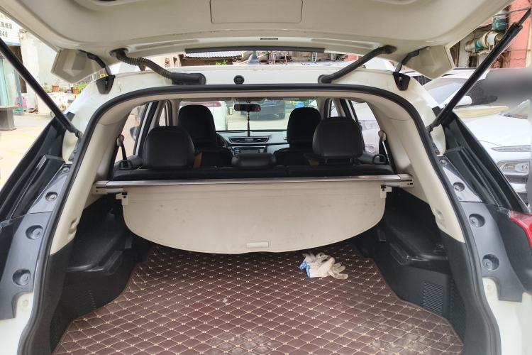 Used Nissan X-Trail 2017 2.0L CVT Comfort Edition 2WD Trunk
