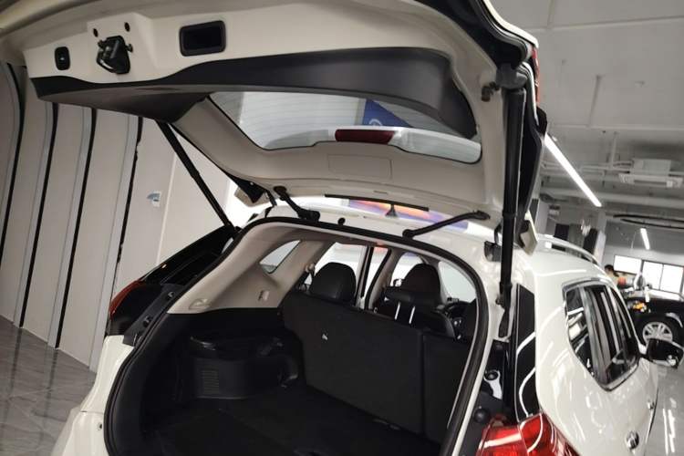 Used Nissan X-Trail 2017 2.5L CVT Luxury Edition 4WD Trunk