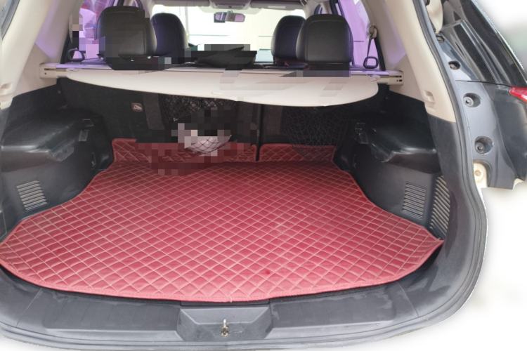 Used Nissan X-Trail 2017 2.0L CVT Comfort Edition 2WD Trunk