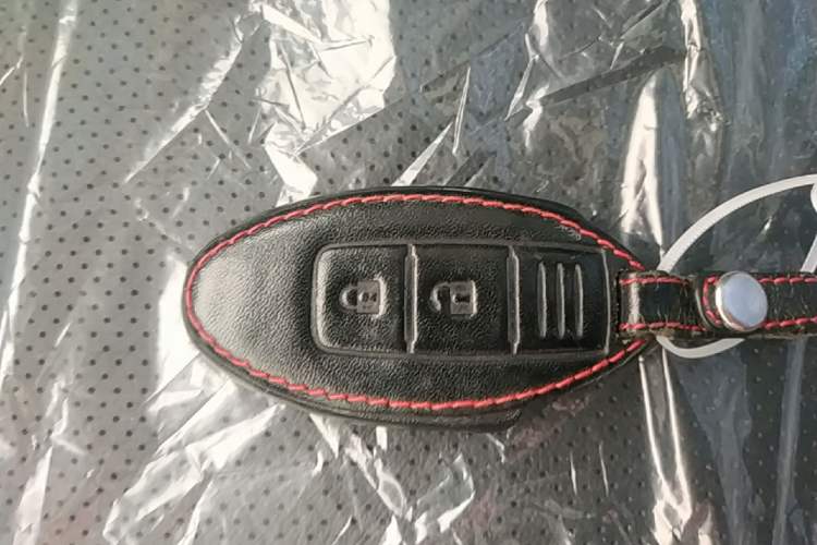 Used Nissan X-Trail 2017 2.0L CVT Comfort Edition 2WD Vehicle Key