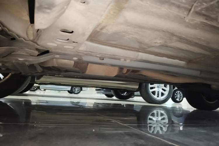 Used Nissan X-Trail 2017 2.5L CVT Luxury Edition 4WD Chassis Front Left