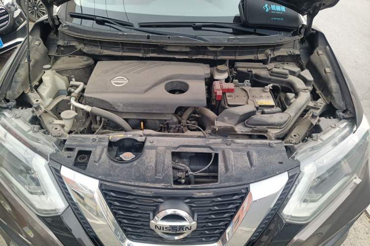 Used Nissan X-Trail 2017 2.0L CVT Comfort Edition 2WD Engine Bay