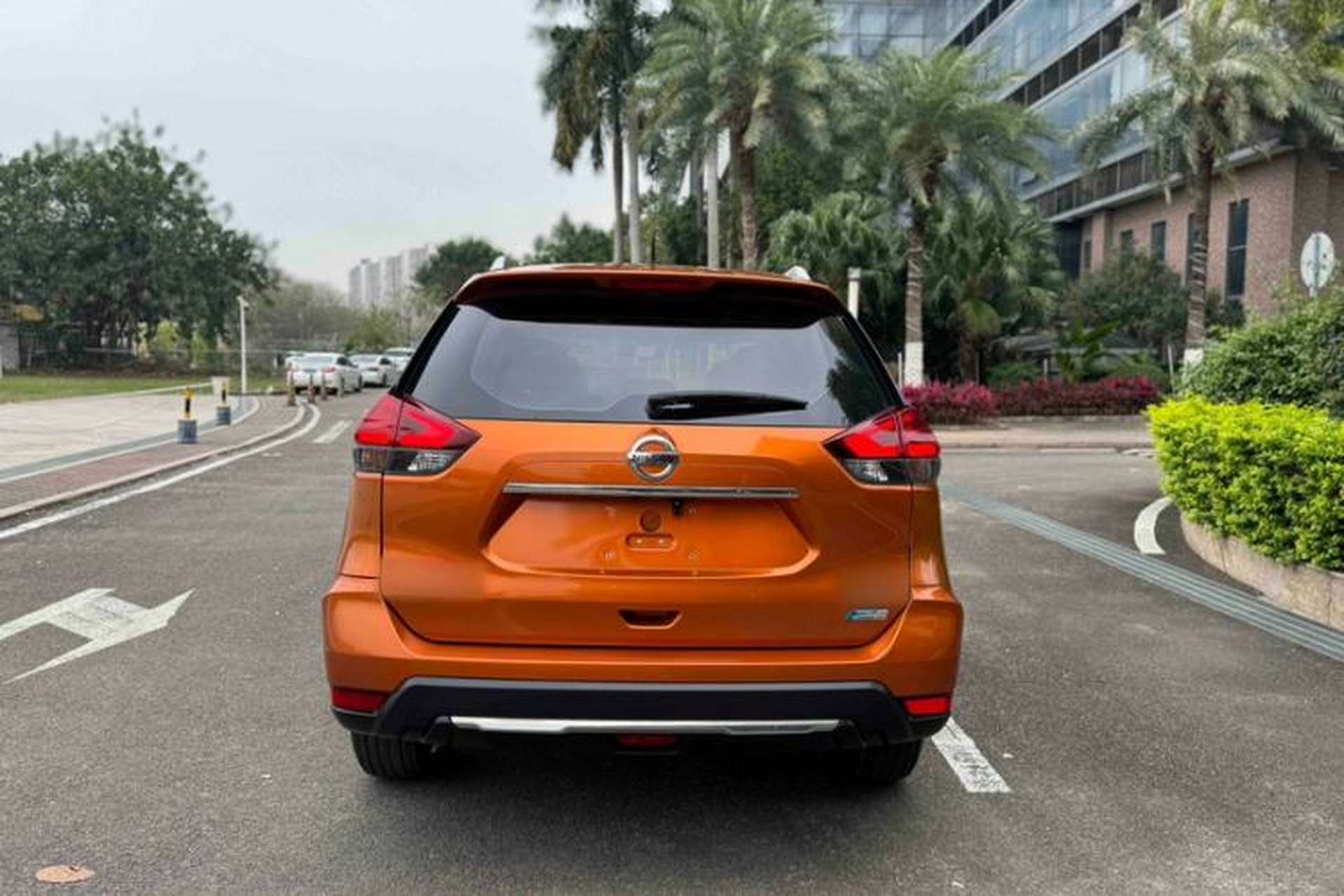 Used Nissan X-Trail 2017 2.0L CVT Comfort Edition 2WD Exterior 4