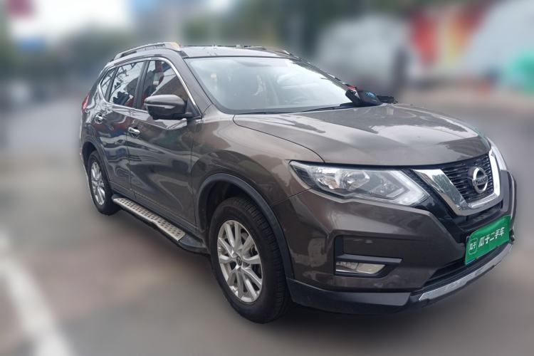 Used Nissan X-Trail 2017 2.0L CVT Comfort Edition 2WD Front Right 45 Deg