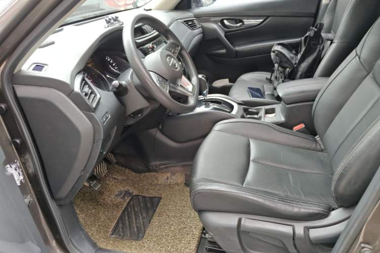 Used Nissan X-Trail 2017 2.0L CVT Comfort Edition 2WD Left Front Seat