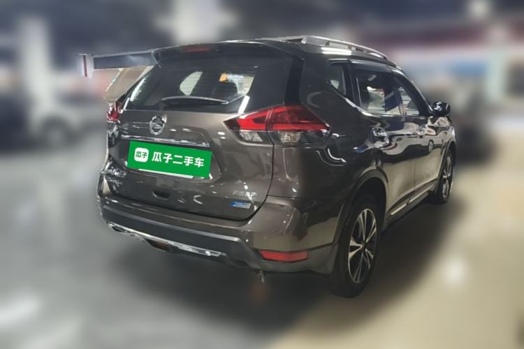 Used Nissan X-Trail 2017 2.5L CVT Luxury Edition 4WD Rear Right 45 Deg