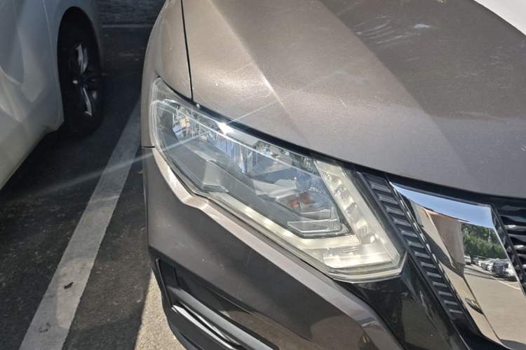 Used Nissan X-Trail 2017 2.0L CVT Comfort Edition 2WD Right Front Headlight
