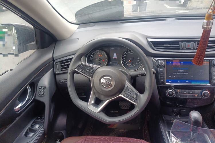 Used Nissan X-Trail 2017 2.0L CVT Comfort Edition 2WD Steering Wheel