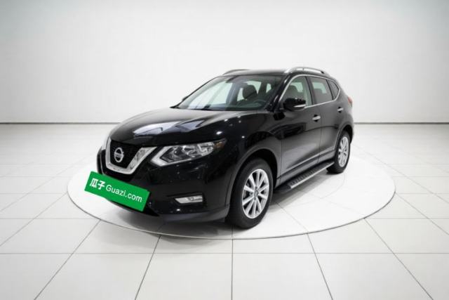 Ojetý Nissan X-Trail 2019 2.0L CVT Smart Connect Comfort Edition 2WD