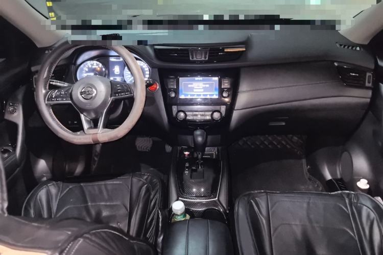 Used Nissan X-Trail 2019 2.0L CVT Comfort Edition 2WD Center Console