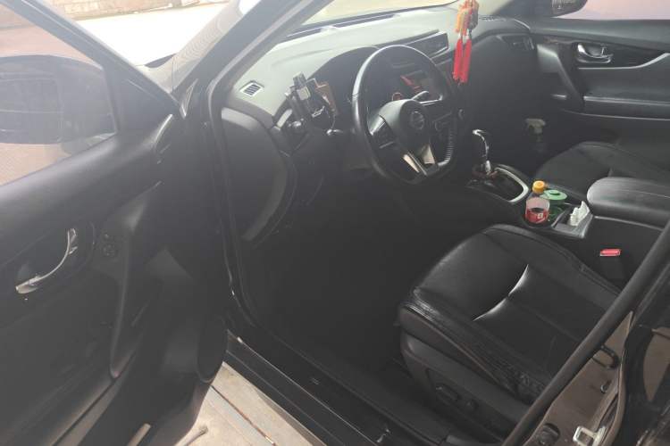 Used Nissan X-Trail 2019 2.0L CVT Comfort Edition 2WD Driver Seat