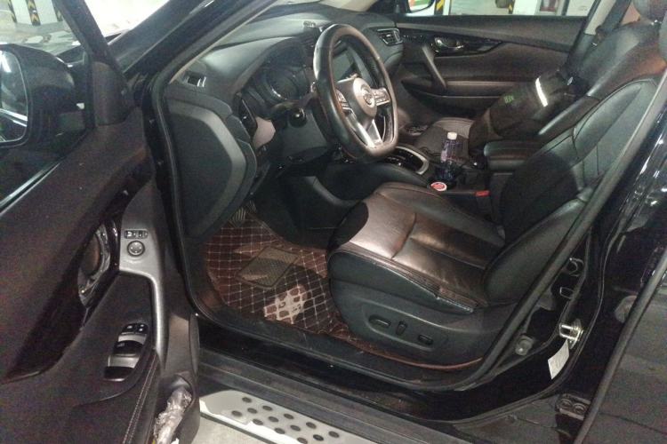 Used Nissan X-Trail 2019 2.0L CVT Smart Connect Comfort Edition 2WD Driver Seat