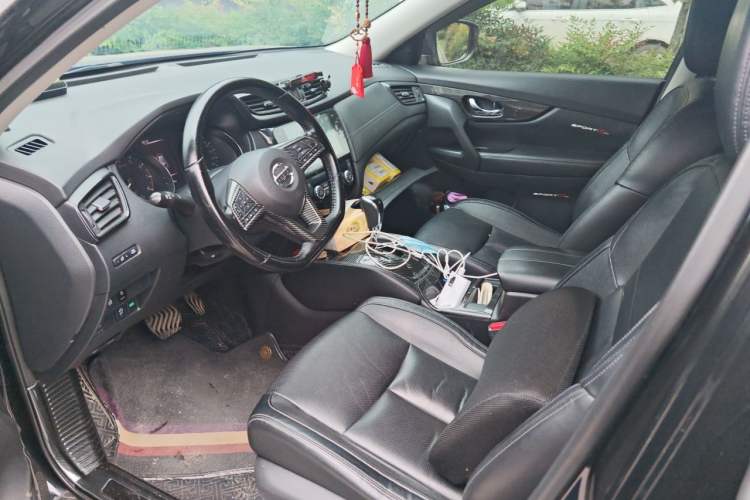 Used Nissan X-Trail 2019 2.0L CVT Smart Connect Comfort Edition 2WD Driver Seat