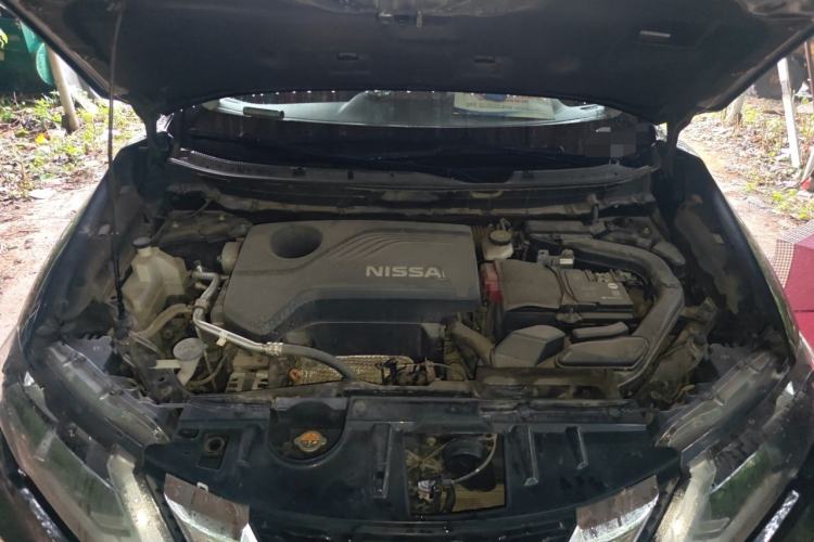 Used Nissan X-Trail 2019 2.5L CVT Smart Connect Leading Edition 4WD Engine Bay