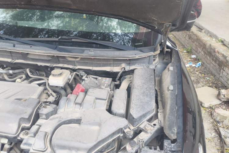 Used Nissan X-Trail 2019 2.0L CVT Smart Connect Comfort Edition 2WD Engine Bay Left