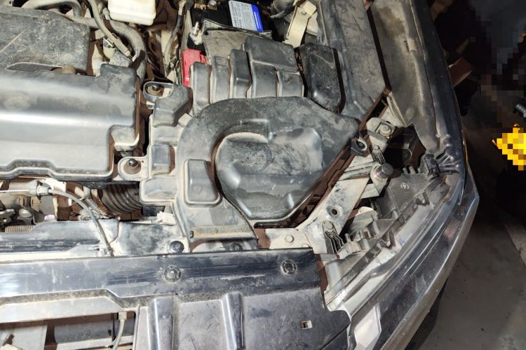 Used Nissan X-Trail 2019 2.0L CVT Smart Connect Comfort Edition 2WD Engine Bay Left