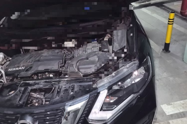 Used Nissan X-Trail 2019 2.0L CVT Comfort Edition 2WD Engine Bay Left