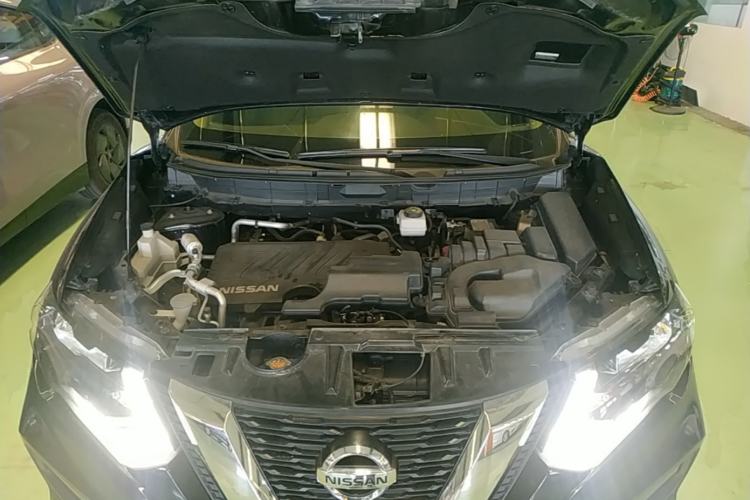 Used Nissan X-Trail 2019 2.0L CVT Smart Connect Comfort Edition 2WD Engine Bay