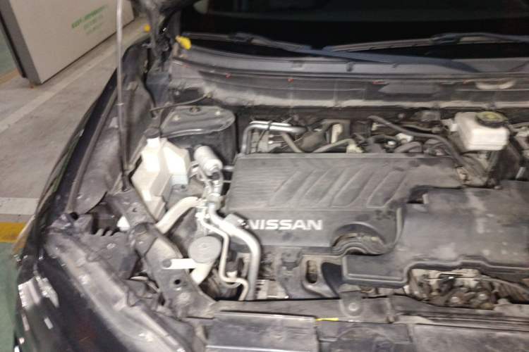 Used Nissan X-Trail 2019 2.0L CVT Smart Connect Comfort Edition 2WD Engine Bay Right