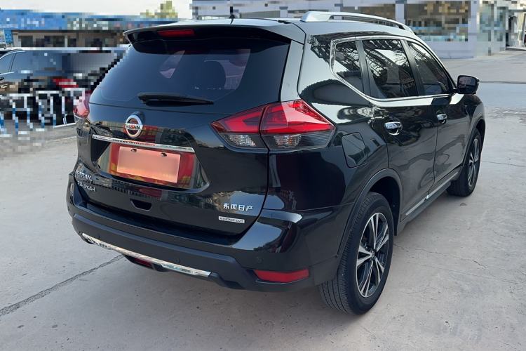 Used Nissan X-Trail 2019 2.5L CVT Smart Connect Luxury Edition 4WD Exterior 2