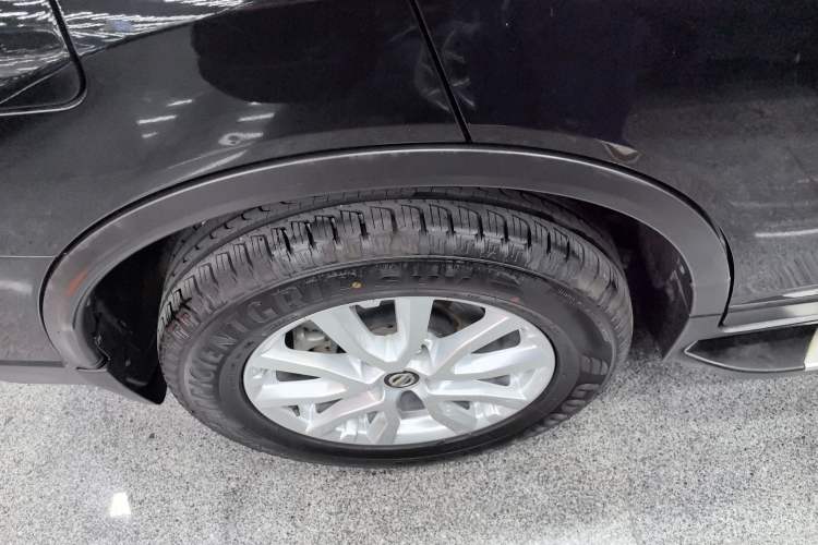 Used Nissan X-Trail 2019 2.0L CVT Smart Connect Comfort Edition 2WD Exterior 5