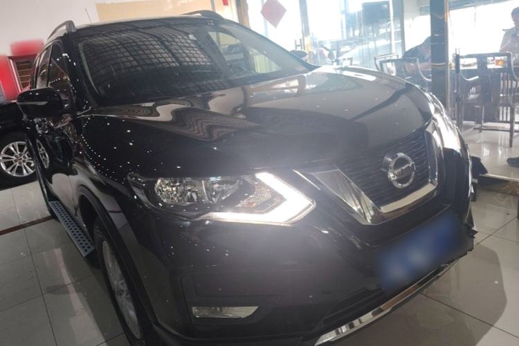 Used Nissan X-Trail 2019 2.0L CVT Smart Connect Comfort Edition 2WD Front Right 45 Deg