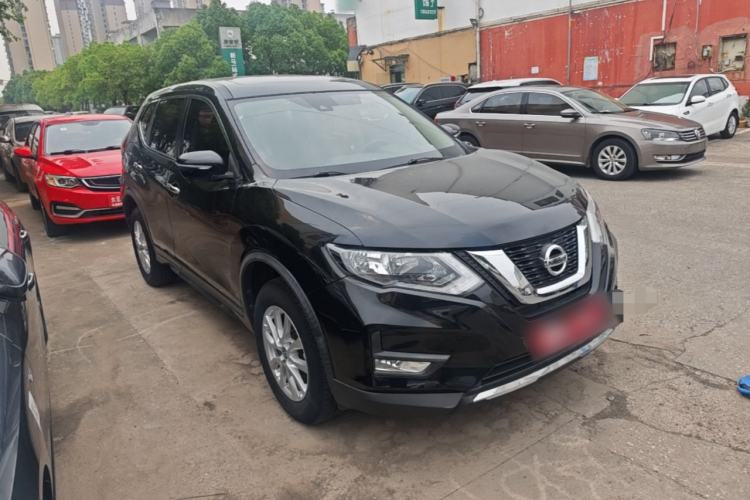 Used Nissan X-Trail 2019 2.0L CVT Smart Connect Comfort Edition 2WD Front Right 45 Deg