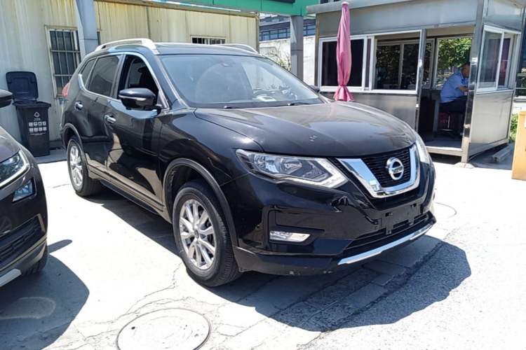 Used Nissan X-Trail 2019 2.0L CVT Smart Connect Comfort Edition 2WD Front Right 45 Deg