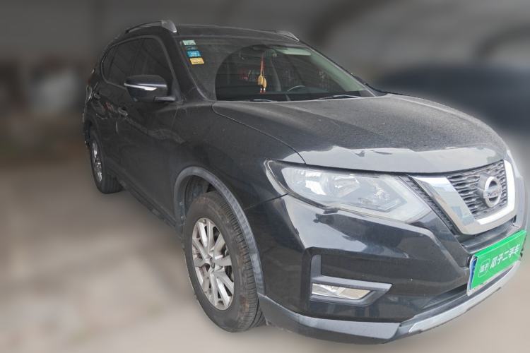 Used Nissan X-Trail 2019 2.0L CVT Comfort Edition 2WD Front Right 45 Deg