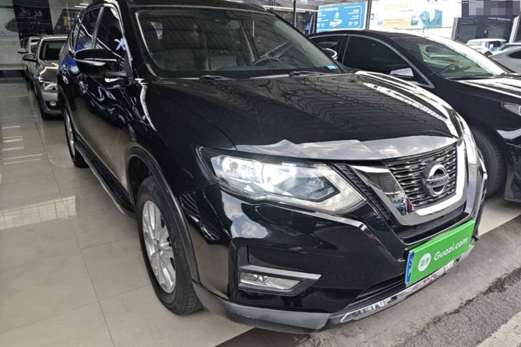 Used Nissan X-Trail 2019 2.0L CVT Smart Connect Comfort Edition 2WD Front Right 45 Deg