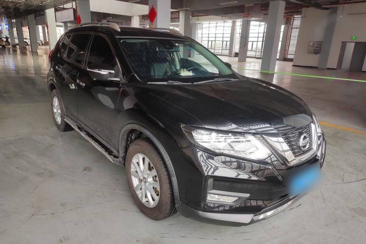 Used Nissan X-Trail 2019 2.0L CVT Smart Connect Comfort Edition 2WD Front Right 45 Deg