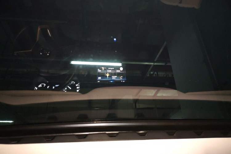 Used Nissan X-Trail 2019 2.0L CVT Smart Connect Comfort Edition 2WD Headliner