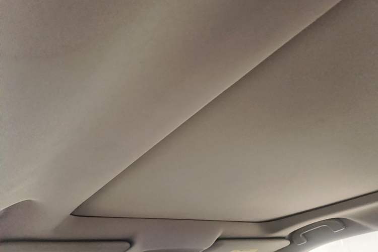 Used Nissan X-Trail 2019 2.0L CVT Smart Connect Comfort Edition 2WD Headliner