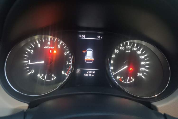 Used Nissan X-Trail 2019 2.0L CVT Smart Connect Comfort Edition 2WD Instrument Cluster