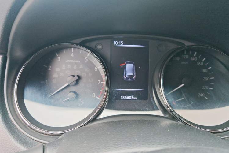 Used Nissan X-Trail 2019 2.0L CVT Smart Connect Comfort Edition 2WD Instrument Cluster