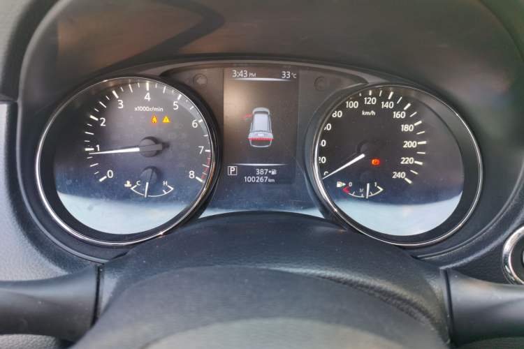 Used Nissan X-Trail 2019 2.0L CVT Smart Connect Comfort Edition 2WD Instrument Cluster