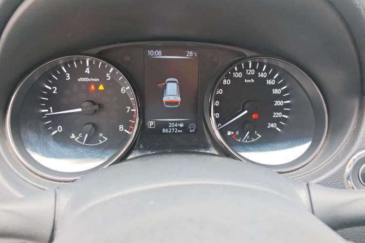 Used Nissan X-Trail 2019 2.0L CVT Smart Connect Comfort Edition 2WD Instrument Cluster