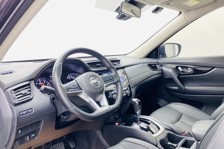 Used Nissan X-Trail 2019 2.0L CVT Smart Connect Comfort Edition 2WD Interior 1