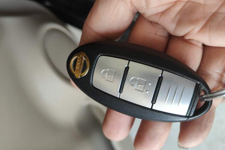 Used Nissan X-Trail 2019 2.0L CVT Smart Connect Comfort Edition 2WD Interior 1