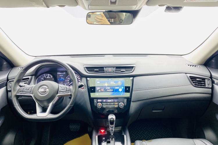 Used Nissan X-Trail 2019 2.0L CVT Smart Connect Comfort Edition 2WD Interior 11