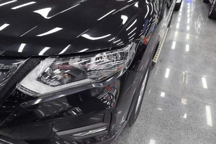 Used Nissan X-Trail 2019 2.0L CVT Smart Connect Comfort Edition 2WD Left Front Headlight