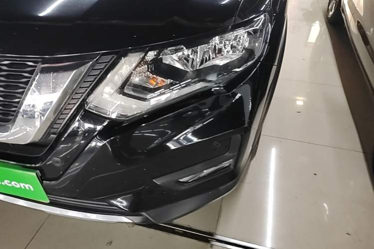 Used Nissan X-Trail 2019 2.5L CVT Smart Connect Luxury Edition 4WD Left Front Headlight